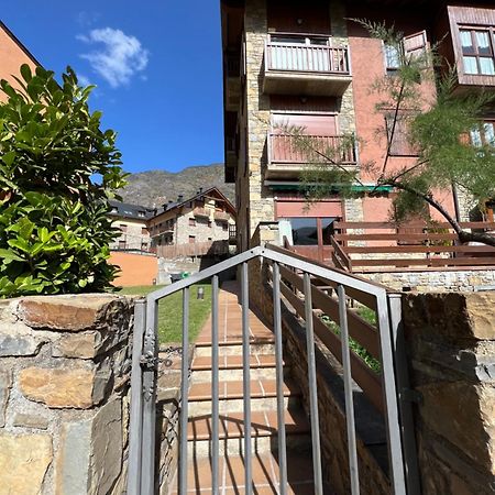 Apartament Deluxe Espot - L'Amfitriona Eksteriør billede